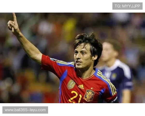 楚阿梅尼在法国队的角色定位:从两难处境到突破,中场核心如何融入国家队体系? 楚阿梅尼在法国队的角色定位:从两难处境到突破,中场核心如何融入国家队体系?